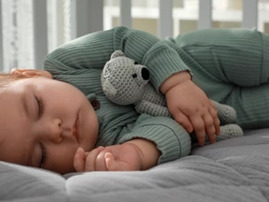 Como Vestir o Bebé para Dormir