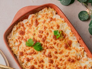 Bacalhau Gratinado com Camarão